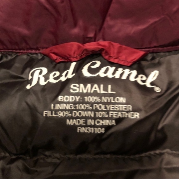 RED CAMEL WOMENS QUILTED RED VEST SIZE SMALL EUC - Picture 7 of 8